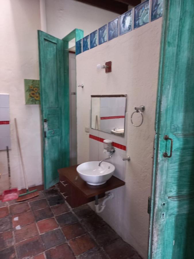 Mochileros Viajeros Hostel Bogota Ngoại thất bức ảnh
